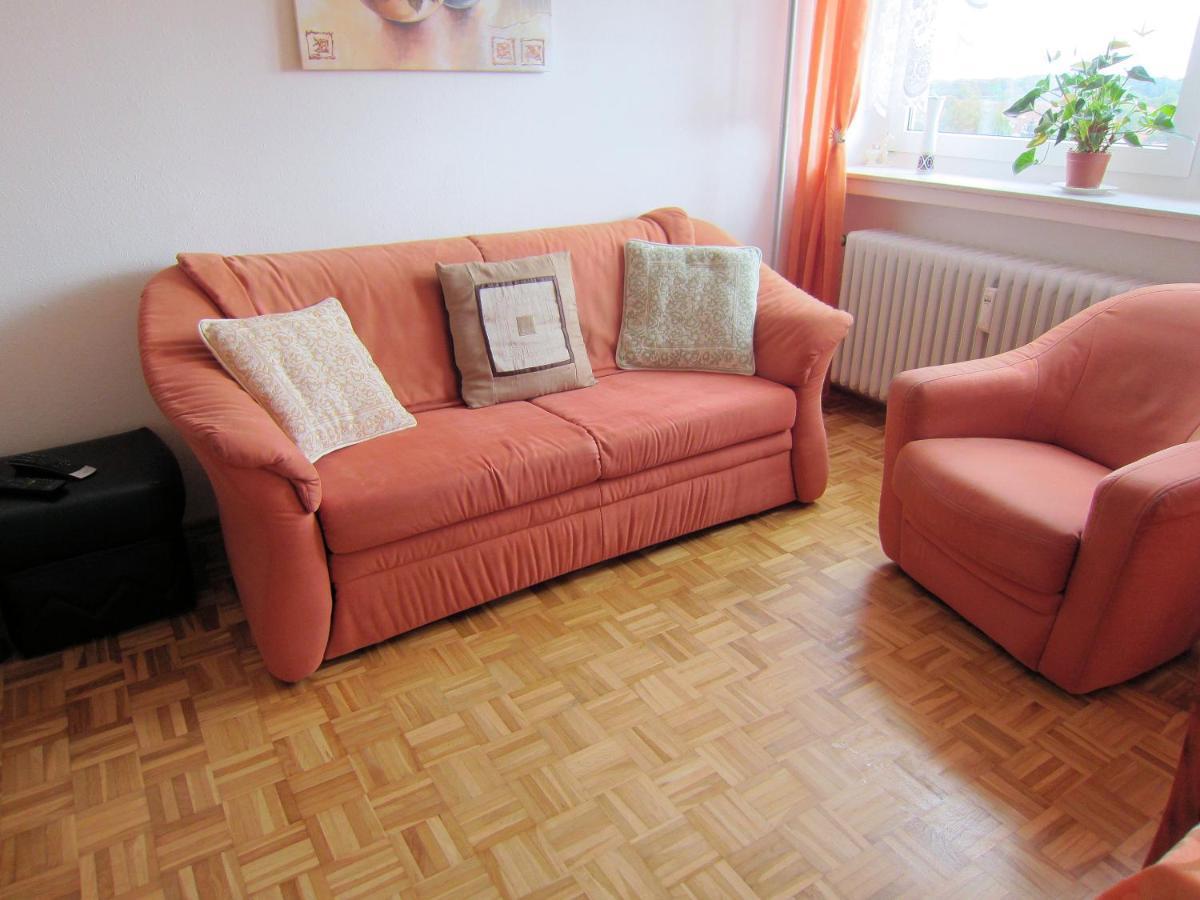 Private Apartment Near Fair Ground Ганновер Экстерьер фото