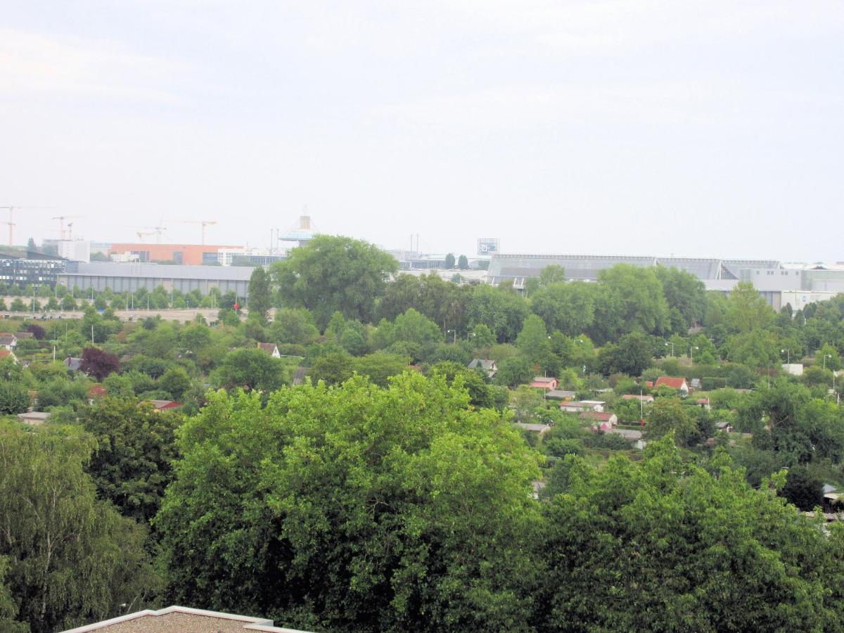 Private Apartment Near Fair Ground Ганновер Экстерьер фото